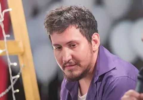 Poetul Adrian Diniş a murit la doar 32 de ani. Un accident vascular l-a ucis