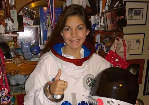 O adolescentă de 17 ani este pregătită de NASA să devină primul om care va călca pe Marte