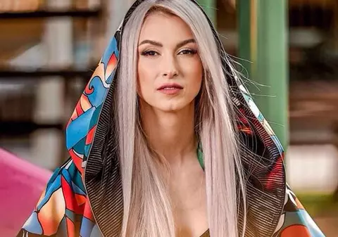 EXCLUSIV/ Andreea Bălan a rămas marcată de perioada în care tatăl ei îi confisca toate câștigurile. E chibzuită... spre zgărcită!