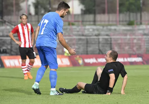 Marius Avram va conduce partida Genk - Lech Poznan
