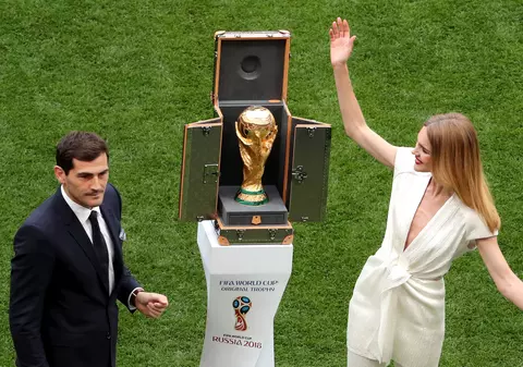 Semifinalele Campionatului Mondial de fotbal 2018: Franța - Belgia (marți, ora 21:00) și Anglia - Croația (miercuri, ora 21:00)