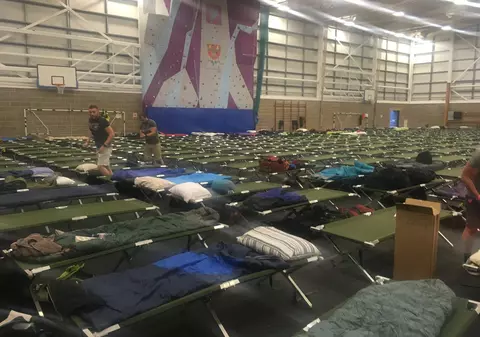 FOTO | Polițiștii delegați să-l apere pe Trump în timpul vizitei sale în Marea Britanie, înfuriați de condițiile de cazare