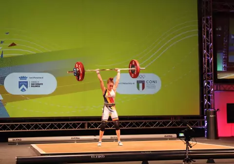 Cosmina Pană a câştigat trei medalii la Europenele Under-17 de haltere din Italia