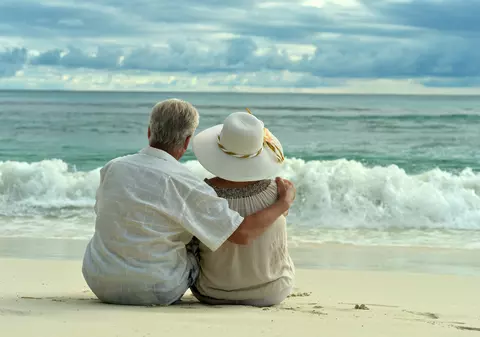 LIBERTATEA TE AJUTĂ: Ce premii în bani primesc cuplurile cu 50 de ani de căsnicie