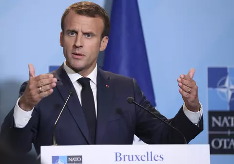 Emmanuel Macron cere țărilor din centrul și estul Europei să respecte statul de drept. "UE nu este un supermarket"
