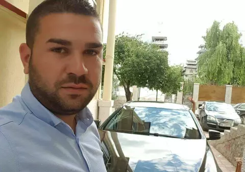 Înşelăciuni pe internet. Un bărbat din Galaţi promitea construcţii de hale, dar fugea cu banii