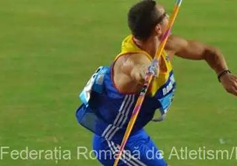 Alexandru Novac, record național la aruncarea suliței. Sportivul este antrenat de Mihaela Melinte
