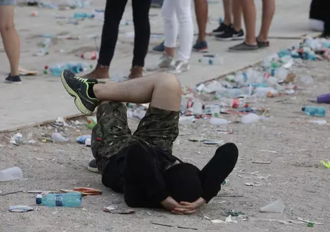 GALERIE FOTO/ Zori de zi la Neversea 2018. Ultraviolete pe covorul de pet-uri