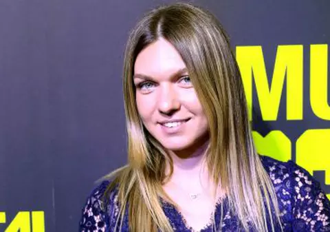 Simona Halep, păzită de 5 bodyguarzi la Openul de tenis al României. Securitate maximă în jurul liderului WTA / VIDEO