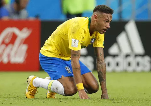 Neymar, criticat de Marco van Basten: ”Este prea mult teatru”