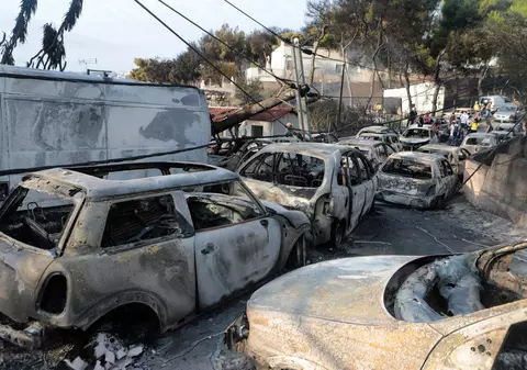 Avertizare de călătorie pentru Grecia, în urma incendiilor de vegetație devastatoare