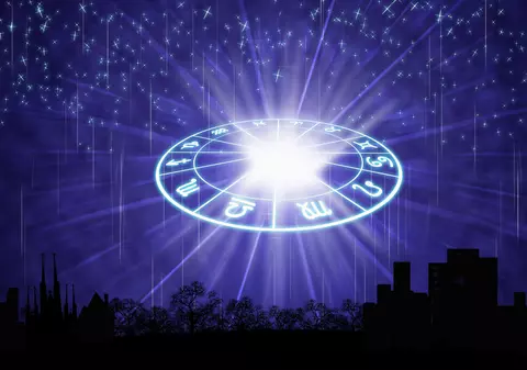 Horoscop, joi, 26 iulie 2018. Racii au încurcături legate de un împrumut