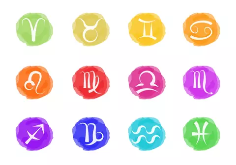 Horoscop, duminică, 8 iulie 2018. Peștii se simt bine alături de cei dragi