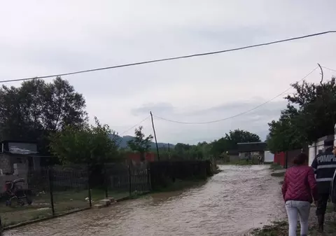 Zonele inundate ar putea primi bani din fondul de Solidaritate al Uniunii Europene