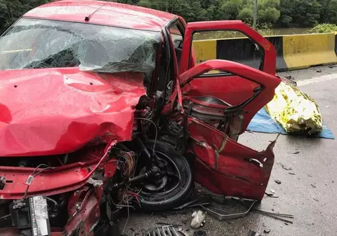 Accident pe Valea Oltului. Un om a murit și alți trei au fost răniți
