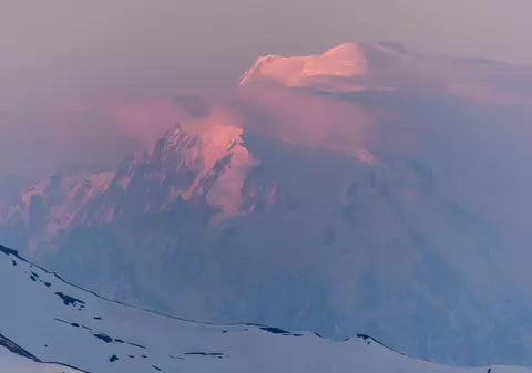 Nu se mai permite escaladarea Mont Blanc, cel mai înalt vârf din Europa