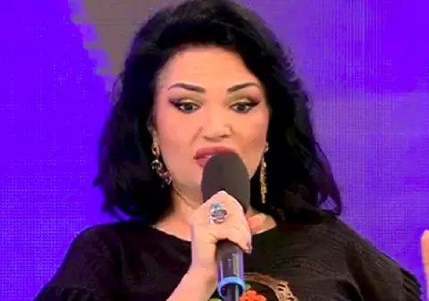 Ozana Barabancea, din nou pe masa medicului estetician. “Mi-a fost frică să mă uit în oglindă “