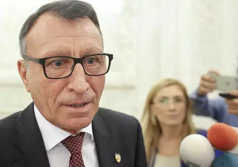 Atribuțiile lui Paul Stănescu, în fruntea Guvernului. Ce are voie să facă în lipsa Vioricăi Dăncilă