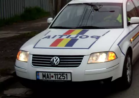 Un piroman din Iași condamnat la închisoare, găsit beat mort pe o stradă din Câmpulung. De la spital a ajuns în arest