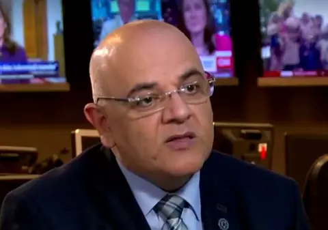 Raed Arafat și-a vândut vila de lângă Târgu-Mureș. Cât a luat pe ea