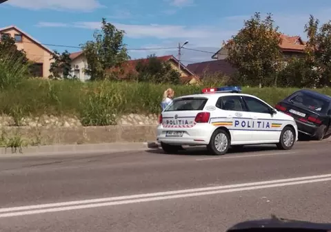 Adolescent din Tulcea prins de poliție după o urmărire ca-n filme. Deși nu avea permis, plecase să-și plimbe prietena minoră
