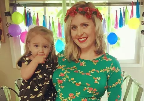 FOTO | Gestul impresionant făcut de o mămică din California care nu se poate opri din lactat