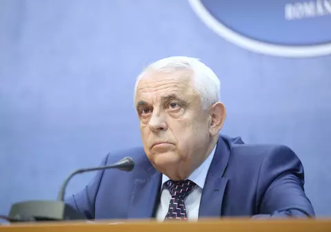 Petre Daea, în dialog cu un fermier care a cerut declararea stării de calamitate: „Autoritățile l-au auzit, terenul spune ce el afirmă”