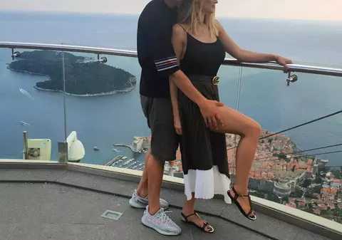 Ce soție sexy are Vlad Chiricheș. Fotbalistul trăiește o frumoasă poveste de dragoste cu Sabrina