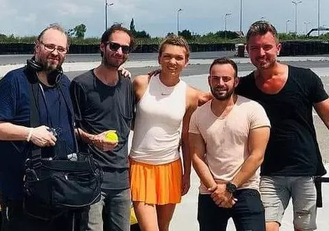 Simona Halep și-a schimbat look-ul. Unde a fost jucătoarea de tenis