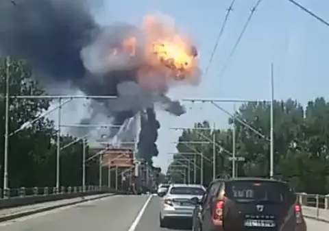 FOTO & VIDEO | O cisternă cu GPL a explodat lângă aeroportul din Bologna, în Italia. 67 de oameni au fost răniți, două persoane au murit
