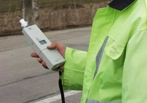 Doi șefi din Poliția Română au fost prinși băuți la volan