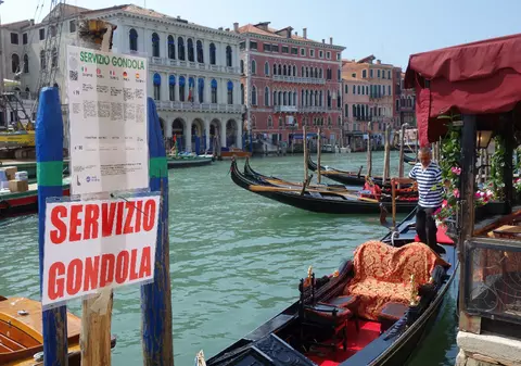 Veneția reduce numărul pasagerilor din gondole. De ce a fost luată această decizie