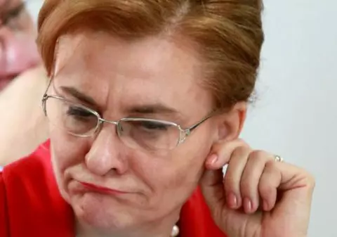 FOTO | Maria Grapini, către românii din diaspora: "Fără certificat de prost nu puteţi participa la miting"