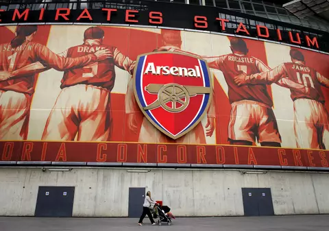 Stan Kroenke a făcut o ofertă de cumpărare a întregului club Arsenal