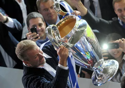 Roman Abramovici vrea să vândă Chelsea cu peste două miliarde de lire sterline!