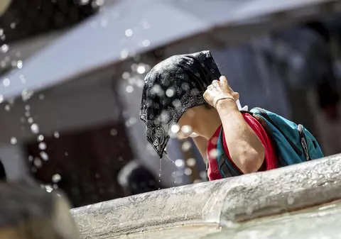 MAE, atenţionare pentru cetăţenii români care călătoresc în Spania