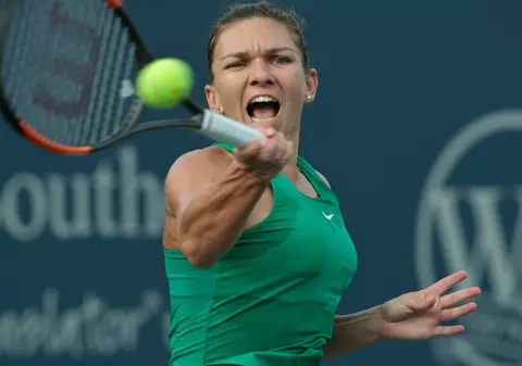 Simona Halep poate bate un record istoric. Pe cine poate depăși
