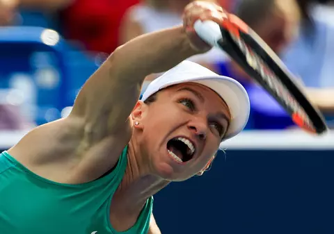 Ce exerciții face Simona Halep pentru îmbunătățirea serviciului | VIDEO