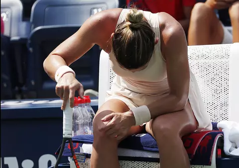 Cum își reface moralul Simona Halep după eșecul de la US Open 2018. Numărul 1 mondial se inspiră din cărțile lui John C. Maxwell