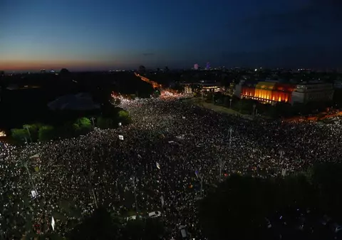 Ce scrie presa internațională despre violențele din Piața Victoriei