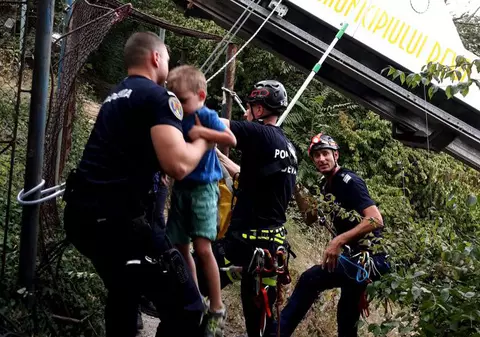 Care a fost cauza opririi telecabinei care urcă pe Dealul Cetăţii Deva