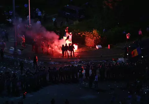 Jurnaliști agresați de jandarmi în timpul mitingului diasporei. „Nu am mai văzut nimic și nu am mai putut respira”