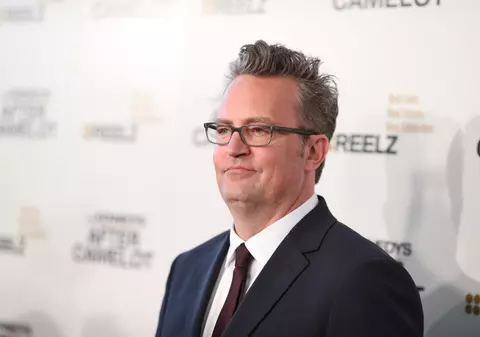 Matthew Perry, din serialul Friends, a fost operat din cauza unor probleme intestinale