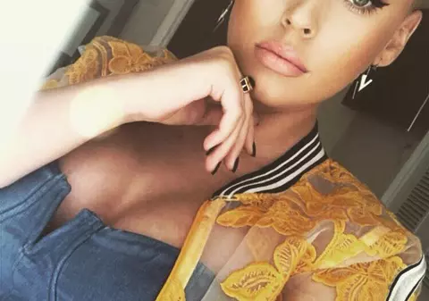 Misha își face îmbunătățiri. Ce defect vrea să corecteze soția lui Connect-R | FOTO