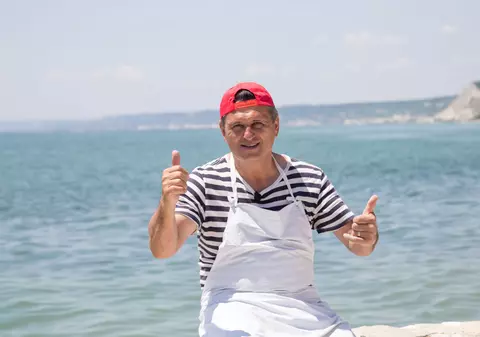 Nea Mărin îl desemnează pe CRBL responsabil în locul său. ”M-a sunat fiica mea și mi-a zis că nu se poate descurca fără mine” " FOTO