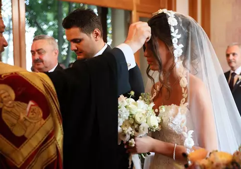 Nunta lui Dragnea jr.: petrecerea s-a încheiat, invitații au mâncat, s-au distrat și au cotizat!  Somon, Salam și plicuri generoase