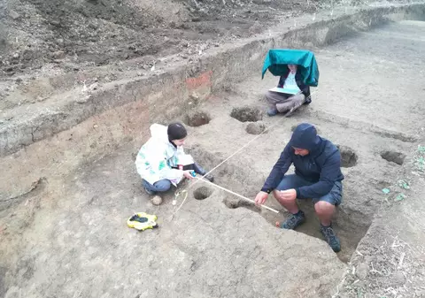 O cetate de trei ori mai mare decât Troia a fost descoperită în județul Arad. Fortificația uriașă datează din Epoca Bronzului