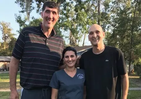 A murit fostul baschetbalist Constantin Palîi. Ghiță Mureșan l-a ajutat să-și îndeplinească ultima dorință