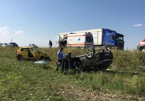 Tragedie pe șoseaua de centură a Timișoarei. Doi oameni au murit și alți patru au fost răniți