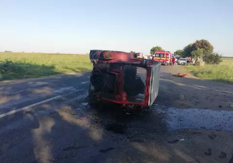 Tractoristul care a provocat accidentul cu zece răniți, din județul Buzău, a fost reținut. Bărbatul fugise de la locul faptei